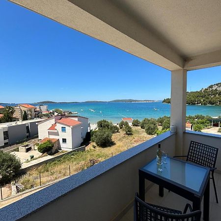 Sea View Apartments ז'אבוריץ' מראה חיצוני תמונה
