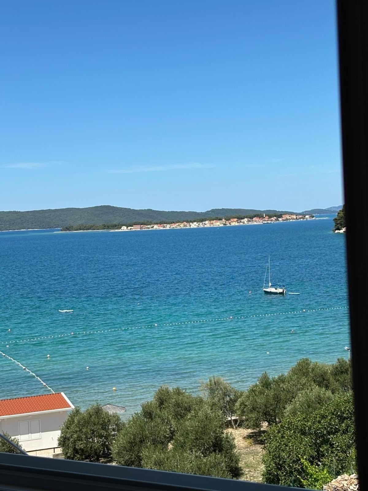 Sea View Apartments ז'אבוריץ' מראה חיצוני תמונה